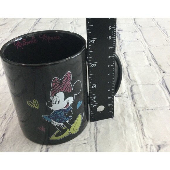 Disney Minnie Mouse Black Graphic Ceramic Mug. Microwave / Dishwasher Safe. - Picture 7 of 8